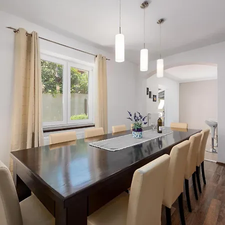 Perci 13 Casa de Férias Frata