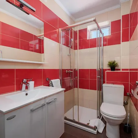 Dom wakacyjny Perci 13 *