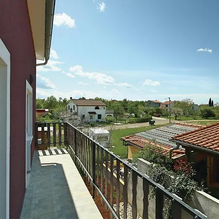 Vakantiehuis Luxurious In Perci Tar-Vabriga