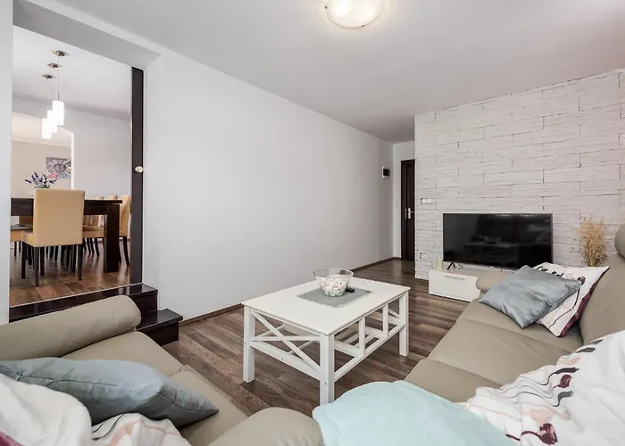 Perci 13 * Tar-Vabriga